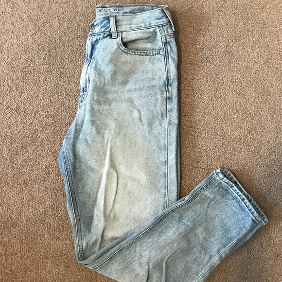 American Eagle Outfitters Denim - American Eagle Mom Jeans